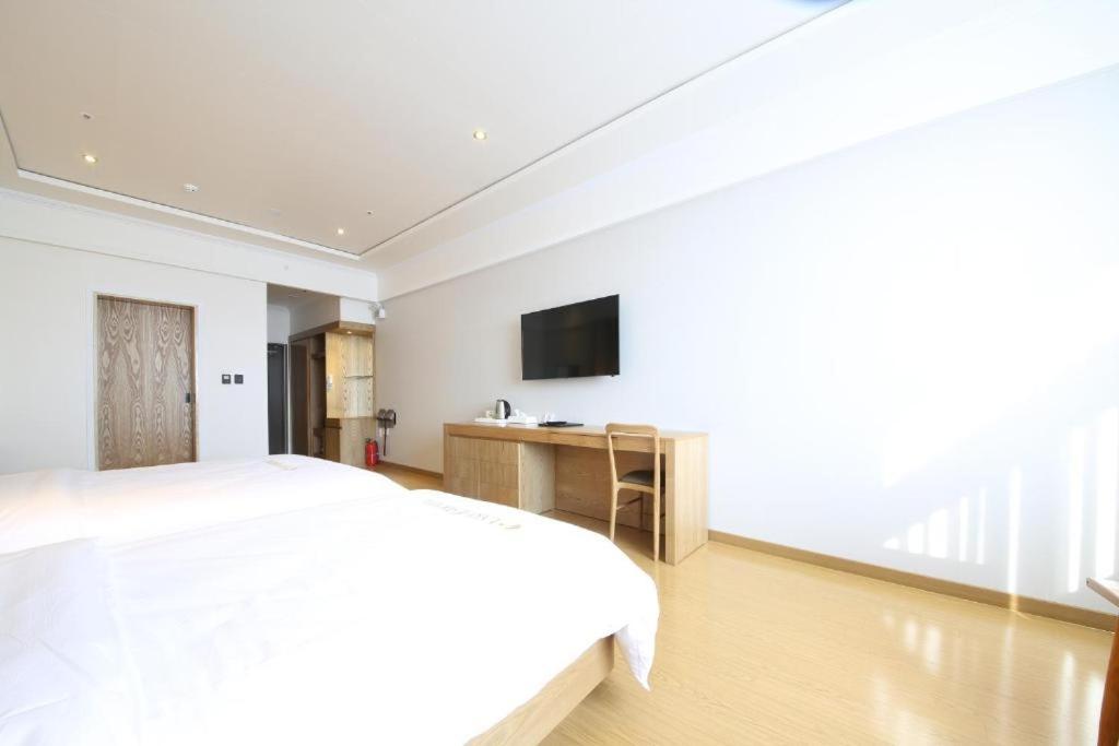 Lake 45 Hotel Naju Dış mekan fotoğraf