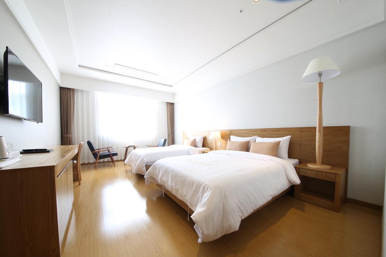 Lake 45 Hotel Naju Dış mekan fotoğraf